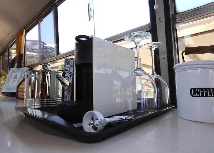 Bus Unique & Private 3 Min From Coral Bay Akoursos