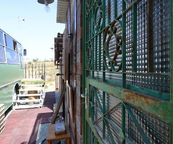 Bus Unique & Private 3 Min From Coral Bay Kemp *