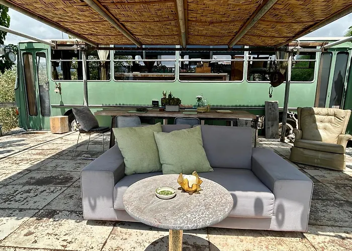 Bus Unique & Private 3 Min From Coral Bay