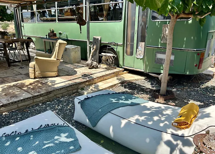 Bus Unique & Private 3 Min From Coral Bay Kemp *