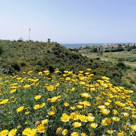 Bus Unique & Private 3 Min From Coral Bay *