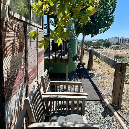 Bus Unique & Private 3 Min From Coral Bay *