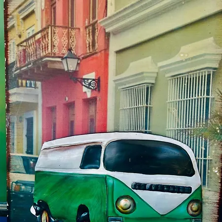 Bus Unique & Private 3 Min From Coral Bay