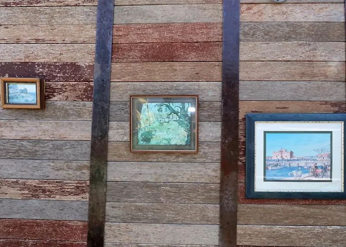 Bus Unique & Private 3 Min From Coral Bay Camping