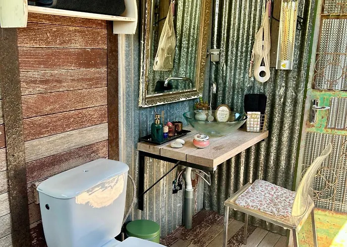 Camping Bus Unique & Private 3 Min From Coral Bay Akoursos