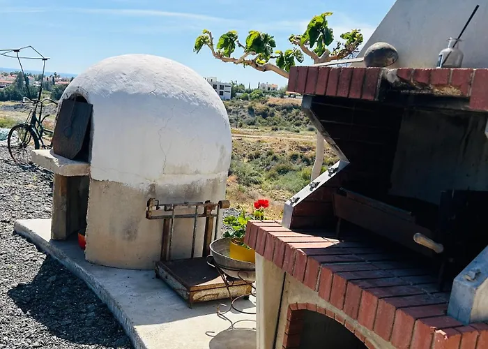 Camping Bus Unique & Private 3 Min From Coral Bay